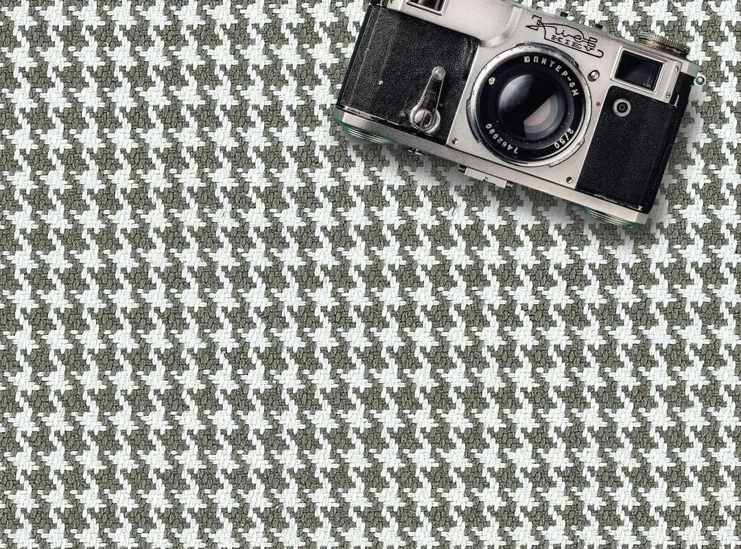 Endless Knot: Indoor/Outdoor Iconic Collection Hero