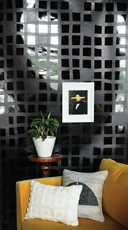 Checkerboard (Black Gloss)