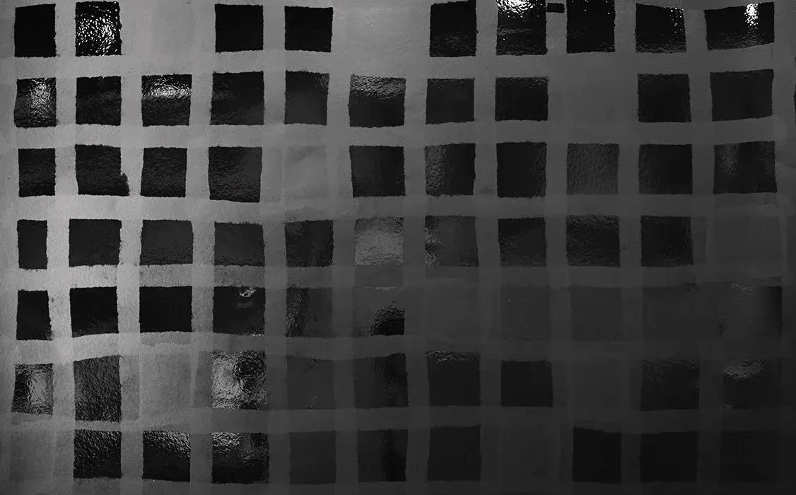 Checkerboard (Black Gloss)
